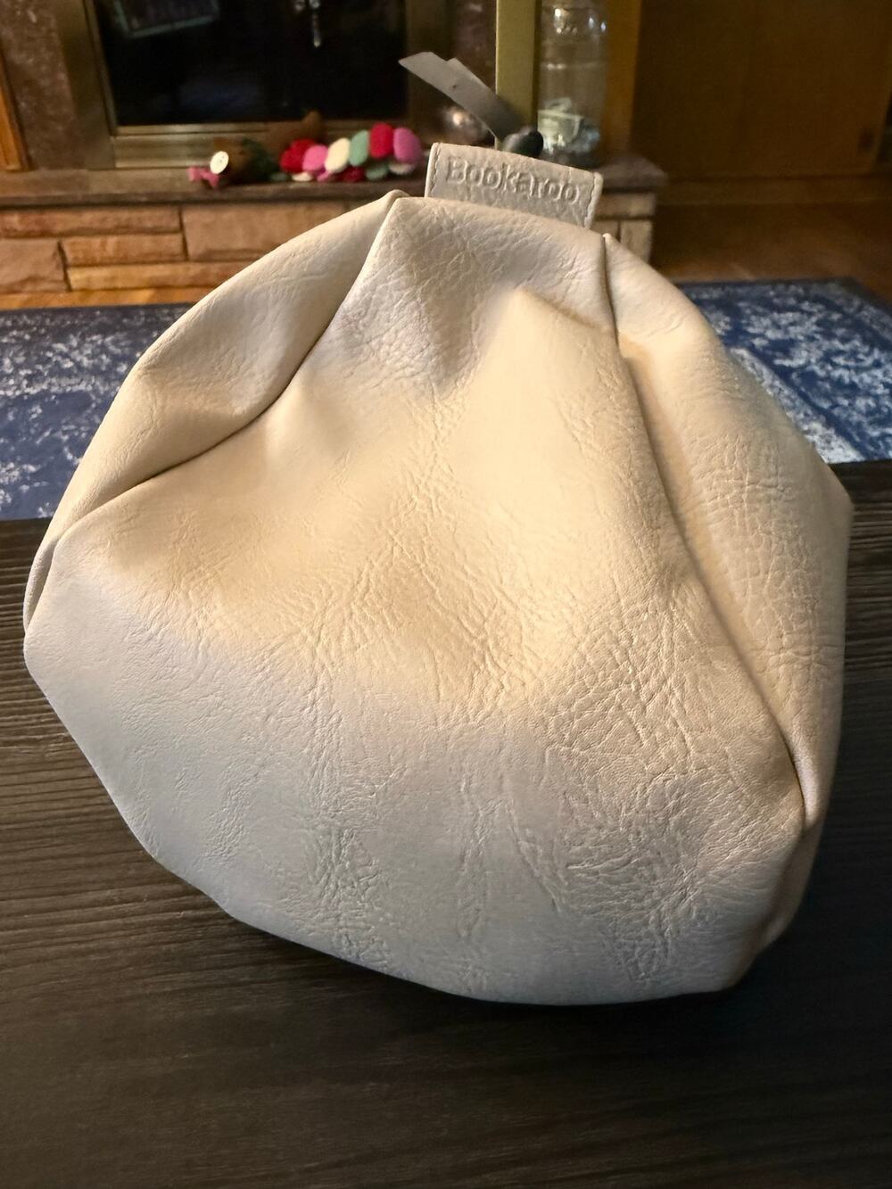 Bookaroo Crème Bean Bag Reading Rest
